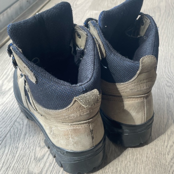 Vibram sole danner boot - Picture 4 of 7